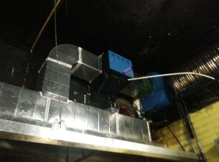 排煙風(fēng)機(jī)清洗